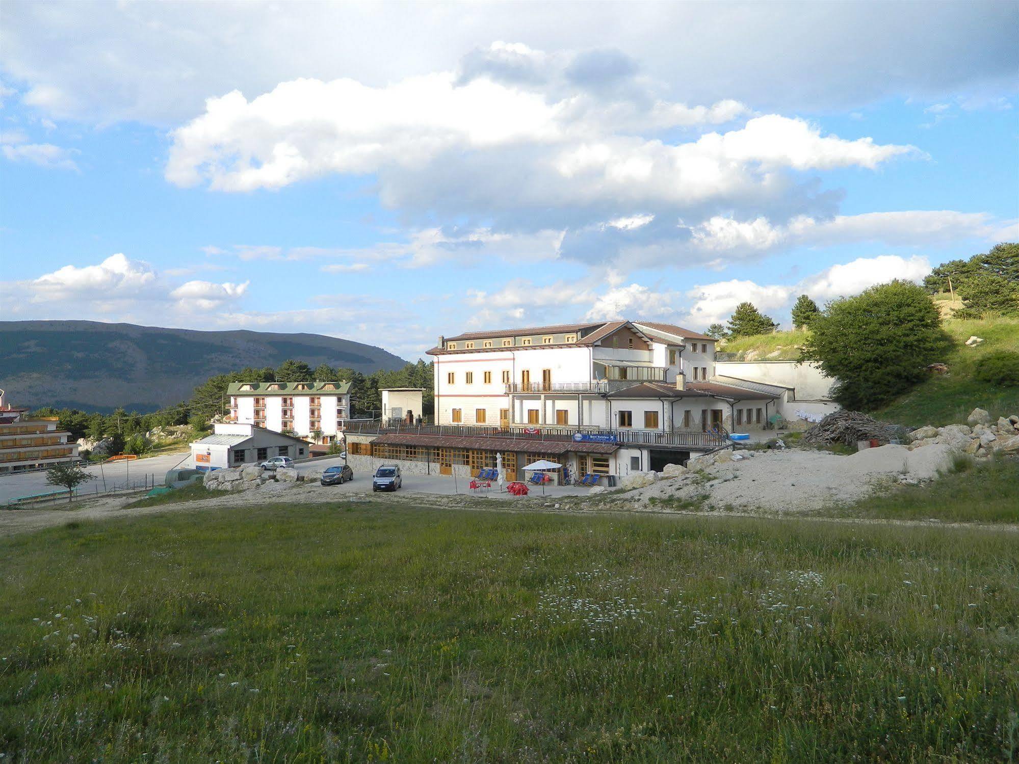 Hotel Vallefura Pescocostanzo Exterior photo